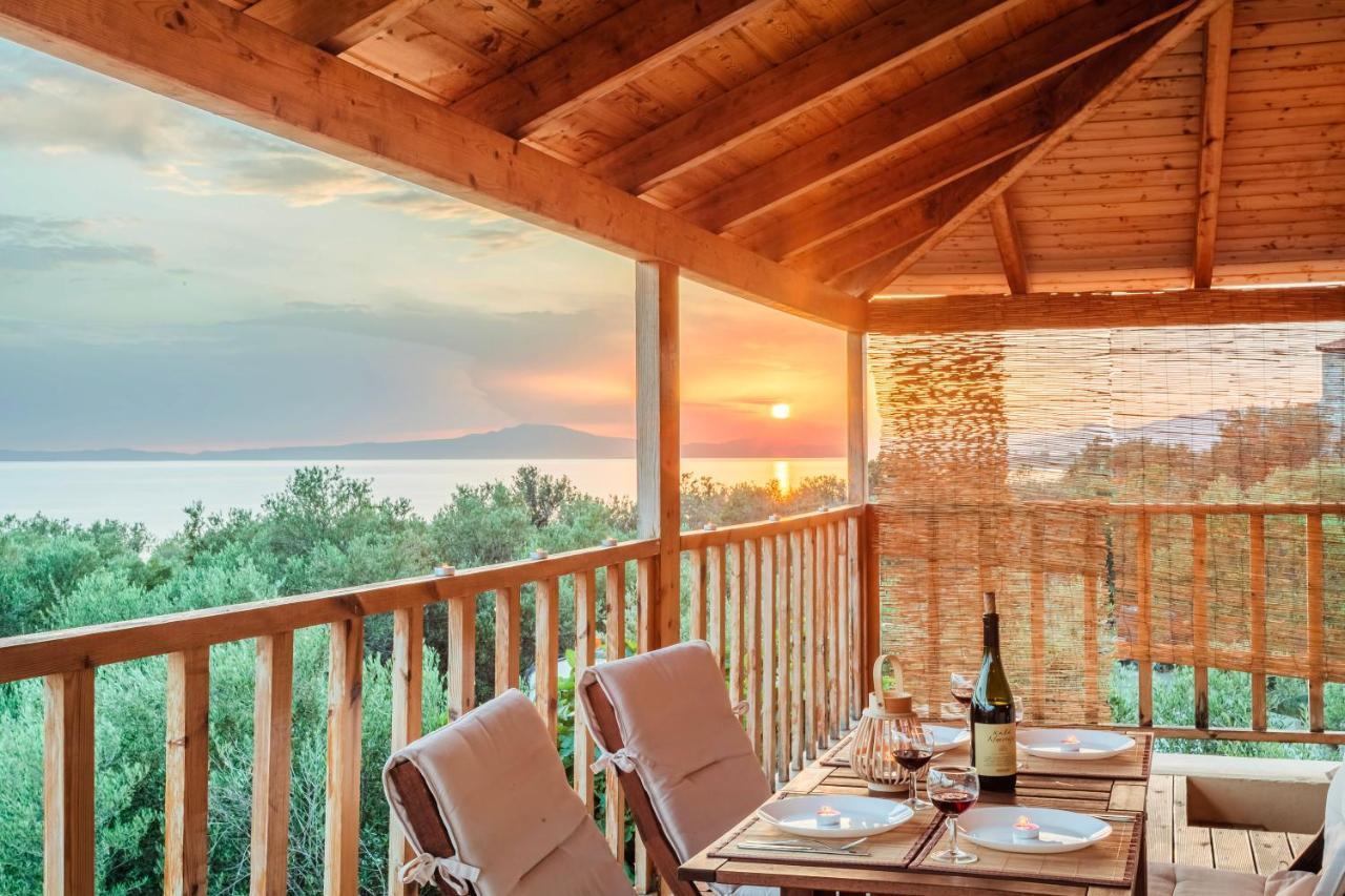 Selinitsa Stone Studio - Mani Seaview Retreat Агиос-Николаос Экстерьер фото