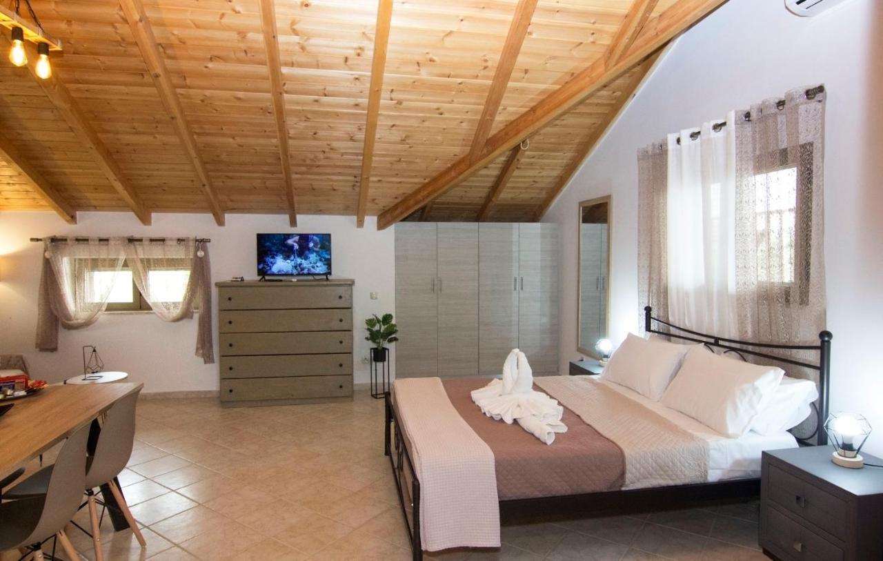 Selinitsa Stone Studio - Mani Seaview Retreat Агиос-Николаос Экстерьер фото